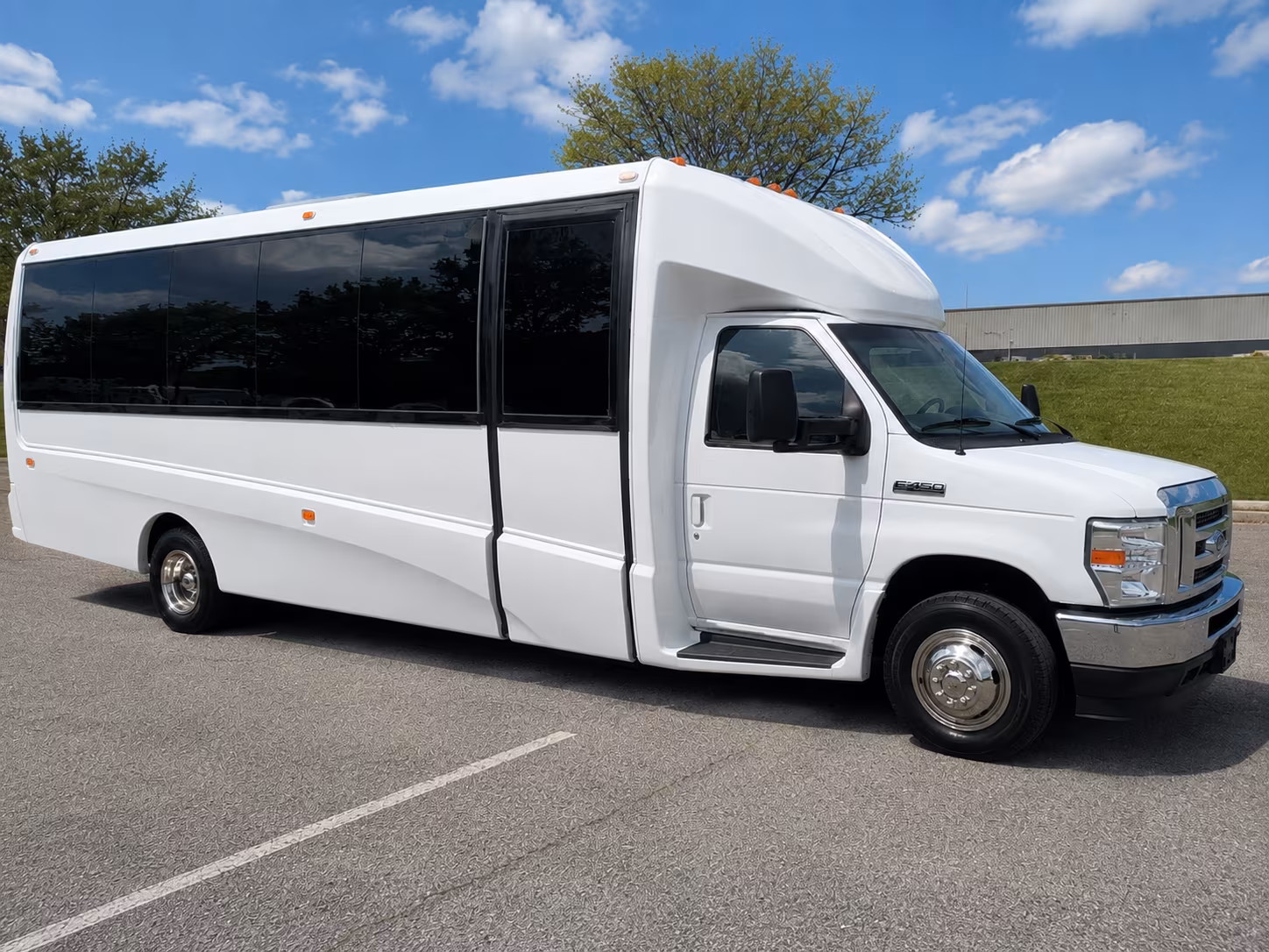 arrange transportation for your next corporate event 1