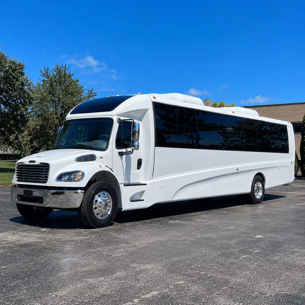 fort collins 30 passenger minibus