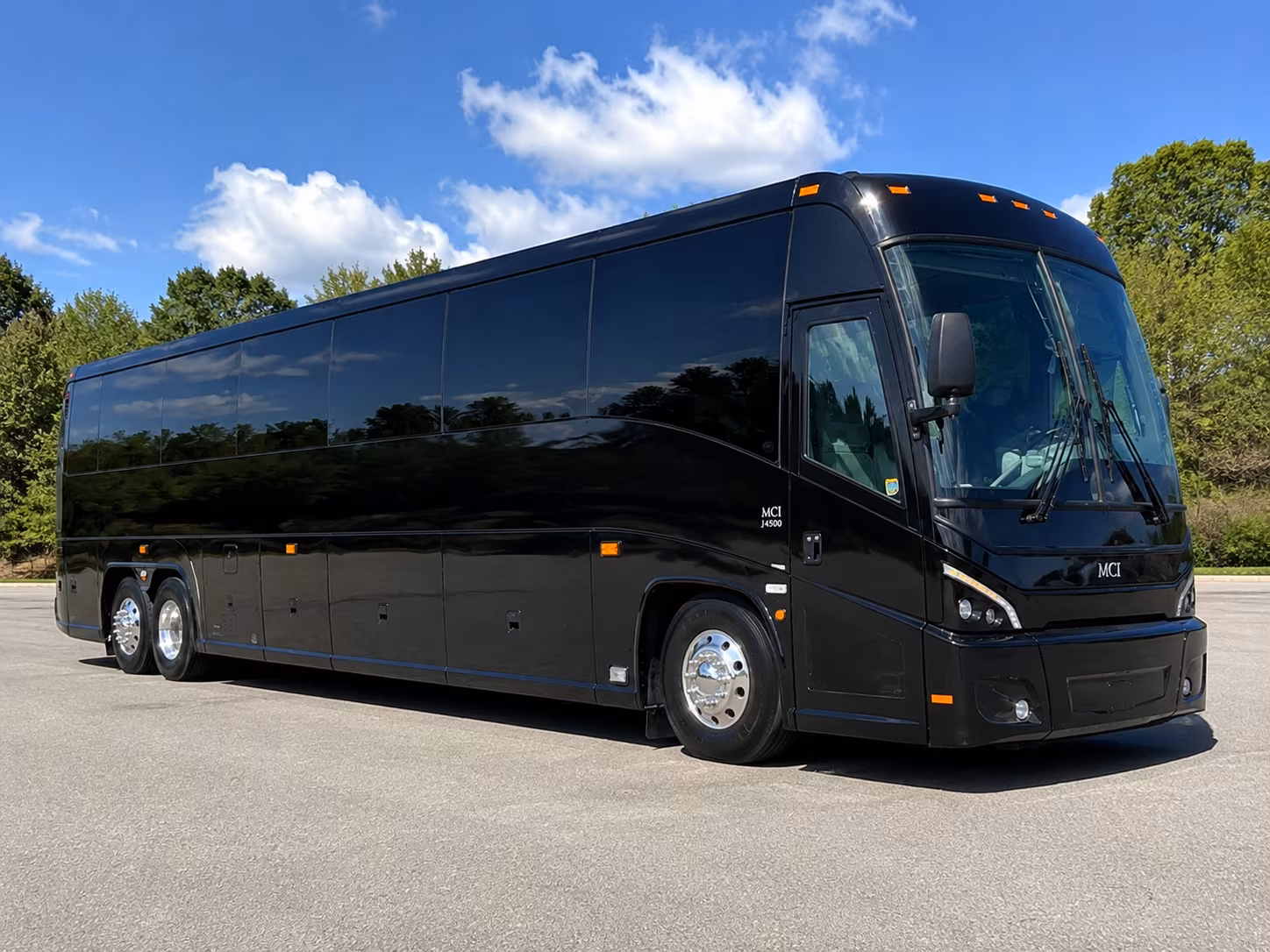 fort collins bachelorette bus rentals for bar hopping on college avenue