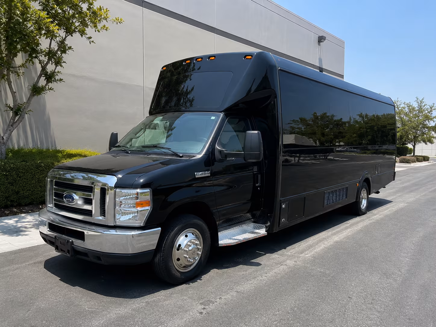 fort collins holiday party bus rental