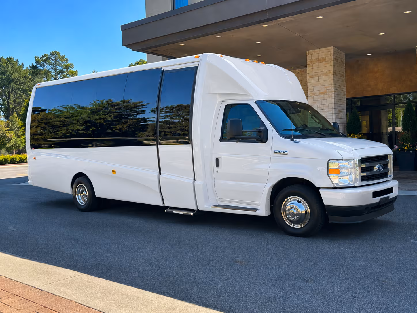 fort collins wine tour transportation