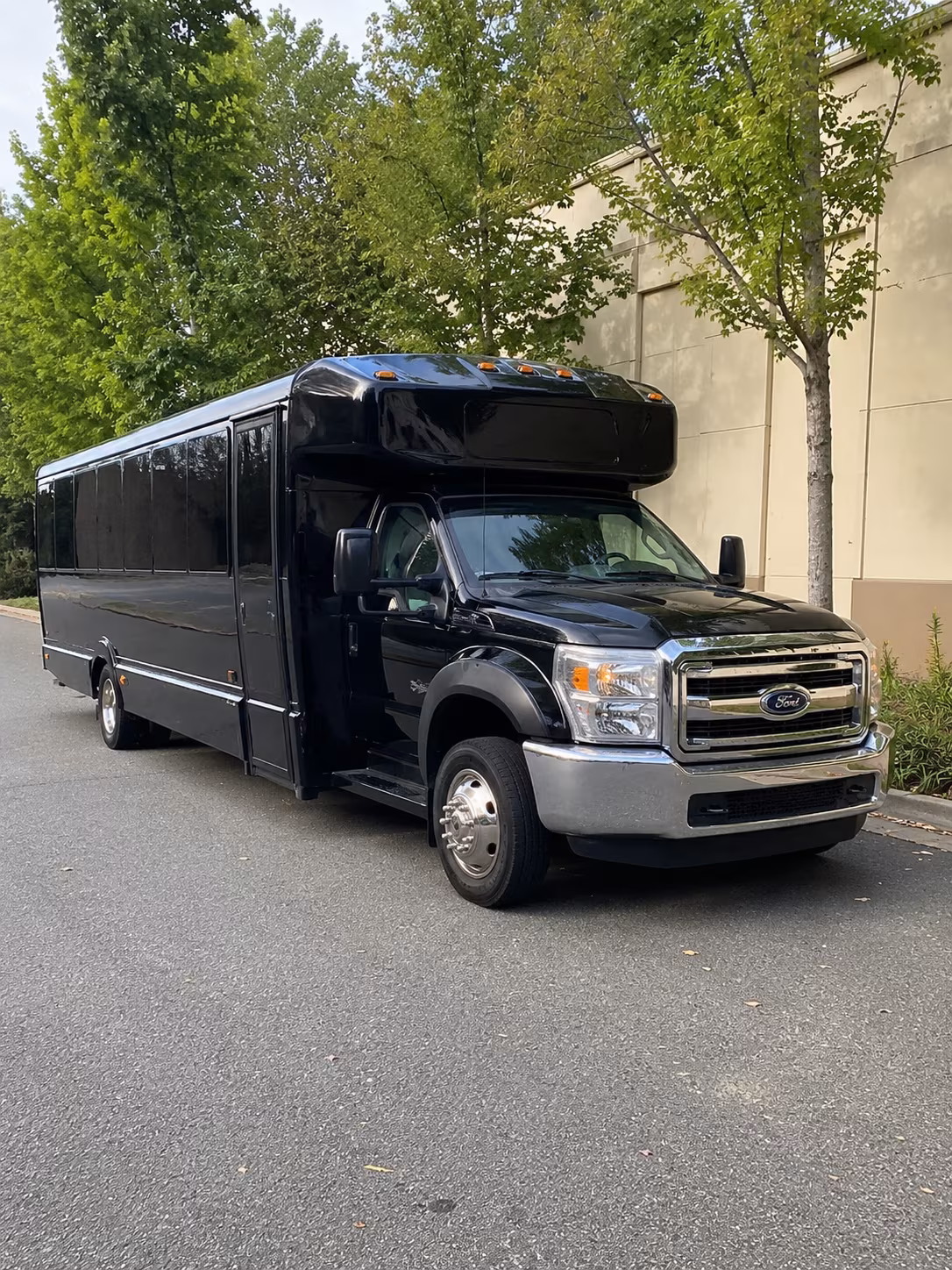 party bus rentals in fort collins for the perfect prom night
