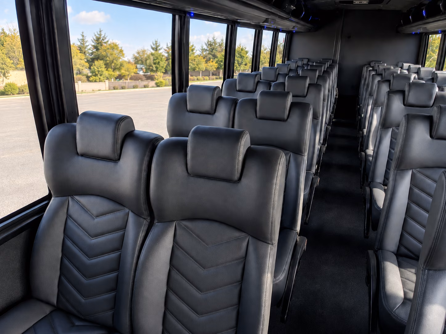 shuttle buses between fort collins hotels and conference venues